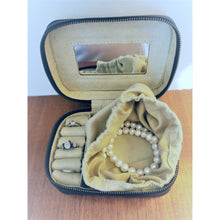 Load image into Gallery viewer, "On the road" - Leather Travel Jewellery Box